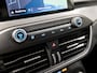Ford Focus Wagon 1.0 EcoBoost Titanium (APPLE CARPLAY, GROOT NAVI, STUUR/STOELVERWARMING, KEYLESS, SPORTSTOELEN, GETINT GLAS, LM VELGEN, CRUISE, NIEUWSTAAT)