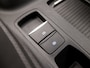 Ford Focus Wagon 1.0 EcoBoost Titanium (APPLE CARPLAY, GROOT NAVI, STUUR/STOELVERWARMING, KEYLESS, SPORTSTOELEN, GETINT GLAS, LM VELGEN, CRUISE, NIEUWSTAAT)