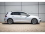 Volkswagen Golf 1.0 eTSI 110pk DSG Life Business | Trekhaak | Cruise Control Adaptief | Voorstoelen Verwarmd