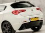 Alfa Romeo Giulietta 1.7 TBi Quadrifoglio Verde Sport 235Pk (APPLE CARPLAY, NAP, CLIMATE, GETINT GLAS, SPORTSTOELEN, LEDER, CRUISE, NIEUWSTAAT)