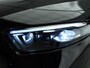 Mercedes-Benz A-klasse 180 Business Solution AMG Automaat / Panoramadak / LED / Rondom camera / Alu wielen 19 inch