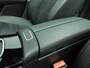 Mercedes-Benz A-klasse 180 Business Solution AMG Automaat / Panoramadak / LED / Rondom camera / Alu wielen 19 inch
