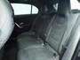 Mercedes-Benz A-klasse 180 Business Solution AMG Automaat / Panoramadak / LED / Rondom camera / Alu wielen 19 inch