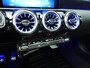 Mercedes-Benz A-klasse 180 Business Solution AMG Automaat / Panoramadak / LED / Rondom camera / Alu wielen 19 inch