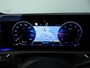Mercedes-Benz A-klasse 180 Business Solution AMG Automaat / Panoramadak / LED / Rondom camera / Alu wielen 19 inch