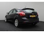 Ford Focus 1.6 EcoBoost First Edition 2011 | Goed Onderhouden | Airco | Trekhaak | Cruise Control | Stoelverwarming | Voorruit Verwarming | Elektrische Verstelbare Stoel | Boekjes | 2 Sleutels | Nationale Autopas