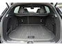Lynk & Co 01 262PK AUT7 | Zwarte Hemel | Panoramadak | 360 Graden camera | Elektrische bestuurdersstoel met geheugen | Stoelverwarming | Actieve bochtverlichting | Adaptieve Cruise Control | Stuurassistent | Lane Assist | Navigatie | Elektrische Achterklep | Keyless Entry | Dodehoekassistent
