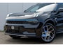 Lynk & Co 01 262PK AUT7 | Zwarte Hemel | Panoramadak | 360 Graden camera | Elektrische bestuurdersstoel met geheugen | Stoelverwarming | Actieve bochtverlichting | Adaptieve Cruise Control | Stuurassistent | Lane Assist | Navigatie | Elektrische Achterklep | Keyless Entry | Dodehoekassistent