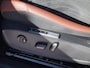 Volkswagen ID.4 Business 77 kWh | Camera | Trekhaak | Sfeerverlichting | Style Plus Pakket | NL-Auto |