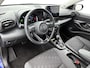 Toyota Yaris 1.5 Hybrid 115 Dynamic Comfort Pack | BTW voertuig | Dodehoek detectie | Stoel+stuurverwarming | Draadloze telefoonlader | Apple CarPlay/Android Auto | Cruise control Adaptive |
