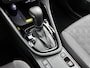 Toyota Yaris 1.5 Hybrid 115 Dynamic Comfort Pack | BTW voertuig | Dodehoek detectie | Stoel+stuurverwarming | Draadloze telefoonlader | Apple CarPlay/Android Auto | Cruise control Adaptive |