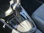 Toyota Yaris Cross 1.5 Hybrid Adventure TREKHAAK HEAD-UP EL-ACHTERKLEP STOELVERW PARK-SENSOREN CLIMA APPLE/ANDROID LM-VELGEN 17" BLIND SPOT KEYLESS