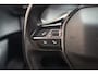 Peugeot e-2008 EV Active Pack 50 kWh 3-Fase [ Climate Apple carplay/ Android auto Cruise ]