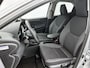Toyota Yaris 1.5 Hybrid 115 Dynamic | Parkeersensoren V+A | Stuur-Stoelverwarming | Blindspot |