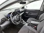 Toyota Yaris 1.5 Hybrid 115 Dynamic | Parkeersensoren V+A | Stuur-Stoelverwarming | Blindspot |
