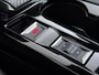 Peugeot e-2008 EV Allure 50kWh SOH 97% Two Tone 3D-Navi Stoelverwarming Apple Carplay Android Auto Ecc Cruise Control Regen-Lichtsensor Privacy Glas Keyless Connected-Apps DAB Bluetooth Led Lane Assist Isofix Dealeronderhouden 1e Eigenaar Origineel Nederlandse Auto