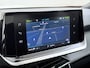Peugeot e-2008 EV Allure 50kWh SOH 97% Two Tone 3D-Navi Stoelverwarming Apple Carplay Android Auto Ecc Cruise Control Regen-Lichtsensor Privacy Glas Keyless Connected-Apps DAB Bluetooth Led Lane Assist Isofix Dealeronderhouden 1e Eigenaar Origineel Nederlandse Auto