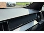 Volvo XC60 Recharge T6 AWD R-Design | Panoramadak | Adaptieve cruise control | Apple carplay/Android auto | DAB radio | 19 inch lichtmetalen velgen