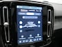 Volvo XC40 Recharge Ultimate 70 kWh 232pk Dealer O.H | Panodak | Adaptive Cruise | Harman / Kardon | 360 Camera | Alcantara Sportstoelen Memory & Verwarmd | Apple Carplay | Keyless | Stuurverwarming | BLIS | Google Assistant & Maps | Virtual | Navigatie | DAB | 20"L.M | Plug In Hybrid |