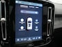 Volvo XC40 Recharge Ultimate 70 kWh 232pk Dealer O.H | Panodak | Adaptive Cruise | Harman / Kardon | 360 Camera | Alcantara Sportstoelen Memory & Verwarmd | Apple Carplay | Keyless | Stuurverwarming | BLIS | Google Assistant & Maps | Virtual | Navigatie | DAB | 20"L.M | Plug In Hybrid |