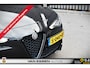 Alfa Romeo Giulia 2.2 Automaat Pano Camera Trekhaak Stoel/Stuurverw. Xenon Leder Memory! Squadra Gechipt 19 Inch!