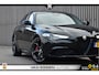 Alfa Romeo Giulia 2.2 Automaat Pano Camera Trekhaak Stoel/Stuurverw. Xenon Leder Memory! Squadra Gechipt 19 Inch!