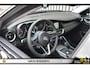 Alfa Romeo Giulia 2.2 Automaat Pano Camera Trekhaak Stoel/Stuurverw. Xenon Leder Memory! Squadra Gechipt 19 Inch!