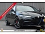 Alfa Romeo Giulia 2.2 Automaat Pano Camera Trekhaak Stoel/Stuurverw. Xenon Leder Memory! Squadra Gechipt 19 Inch!