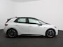 Volkswagen ID.3 First 58 kWh SOH 86% Navigatie Apple Carplay/Android Auto Adaptive Cruise Control Parkeersensoren Stoel- en stuurverwarming Lichtmetalen velgen Climate Control