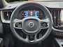 Volvo XC60 2.0 T6 Plug-in hybrid AWD Plus Dark | Trekhaak | Camera | Panoramadak | Memory | Pilot Assist