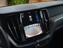 Volvo XC60 2.0 T6 Plug-in hybrid AWD Plus Dark | Trekhaak | Camera | Panoramadak | Memory | Pilot Assist