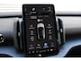 Volvo EX30 Single Motor Extended Range Plus 69 kWh | Elektrisch Verstelbare Voorstoelen | Keyless | Adaptieve Cruise Control | Pilot Assist | BLIS | Harman/Kardon | All-Season Banden | Elektrische Achterklep | Stoelverwarming | Stuurverwarming | Interieurverlichting | 19-Inch Lichtmetalen Velgen |