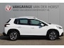 Peugeot 2008 1.2-110pk PureTech Allure. Hoogzitter met weinig km's ! Trekhaak, Climate Controle, Cruise Controle, Navigatie, Camera,