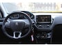 Peugeot 2008 1.2-110pk PureTech Allure. Hoogzitter met weinig km's ! Trekhaak, Climate Controle, Cruise Controle, Navigatie, Camera,