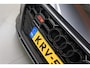 Audi A4 Limousine 35 TFSi S-Line S-dak 19"