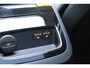 Volvo V90 2.0 T8 Plug-in hybrid AWD Ultra Dark | Luchtvering | Bowers & Wilkins Audiosysteem | Lichtmetalen Velgen 20"| Kunstlederen Interieurdelen | Semi Elektrische Trekhaak | Adaptieve Matrix-LED Koplampen | Rondomzicht Camera | Elektrisch Glazen Panorama-Dak | Head-up Display | Electronic Climate Controle | Massagefunctie Voorstoelen | Verwarmde en Geventileerde Voorstoelen | Stuurwiel Verwarmd | Achterbank Verwarmd | Google Navigatiesysteem Full Map | Gelaagde Zijruiten |