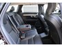 Volvo V90 2.0 T8 Plug-in hybrid AWD Ultra Dark | Luchtvering | Bowers & Wilkins Audiosysteem | Lichtmetalen Velgen 20"| Kunstlederen Interieurdelen | Semi Elektrische Trekhaak | Adaptieve Matrix-LED Koplampen | Rondomzicht Camera | Elektrisch Glazen Panorama-Dak | Head-up Display | Electronic Climate Controle | Massagefunctie Voorstoelen | Verwarmde en Geventileerde Voorstoelen | Stuurwiel Verwarmd | Achterbank Verwarmd | Google Navigatiesysteem Full Map | Gelaagde Zijruiten |