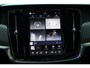 Volvo V90 2.0 T8 Plug-in hybrid AWD Ultra Dark | Luchtvering | Bowers & Wilkins Audiosysteem | Lichtmetalen Velgen 20"| Kunstlederen Interieurdelen | Semi Elektrische Trekhaak | Adaptieve Matrix-LED Koplampen | Rondomzicht Camera | Elektrisch Glazen Panorama-Dak | Head-up Display | Electronic Climate Controle | Massagefunctie Voorstoelen | Verwarmde en Geventileerde Voorstoelen | Stuurwiel Verwarmd | Achterbank Verwarmd | Google Navigatiesysteem Full Map | Gelaagde Zijruiten |