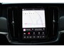 Volvo V90 2.0 T8 Plug-in hybrid AWD Ultra Dark | Luchtvering | Bowers & Wilkins Audiosysteem | Lichtmetalen Velgen 20"| Kunstlederen Interieurdelen | Semi Elektrische Trekhaak | Adaptieve Matrix-LED Koplampen | Rondomzicht Camera | Elektrisch Glazen Panorama-Dak | Head-up Display | Electronic Climate Controle | Massagefunctie Voorstoelen | Verwarmde en Geventileerde Voorstoelen | Stuurwiel Verwarmd | Achterbank Verwarmd | Google Navigatiesysteem Full Map | Gelaagde Zijruiten |