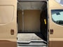 IVECO Daily 35S18 3.0 Automaat L4H3 180PK Cruise control LED Climate control Camera Trekhaak 3.5t Luchtgeveerde stoel