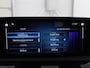 Mercedes-Benz A-klasse 200 Business Solution Luxury | Trekhaak | Panoramadak | Leder | Memory | Sfeerverlichting | Full LED | Stoelverwarming | Camera | Park assist | Cruise control |