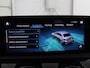 Mercedes-Benz A-klasse 200 Business Solution Luxury | Trekhaak | Panoramadak | Leder | Memory | Sfeerverlichting | Full LED | Stoelverwarming | Camera | Park assist | Cruise control |