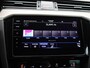 Volkswagen Passat 1.5 TSI R-Line Business + AUTOMAAT | NAVIGATIE | CAMERA | MASSAGE | STOELVERWARMING