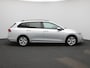 Volkswagen Golf Variant 1.0 eTSI Life Business AUTOMAAT | NAVIGATIE | PARKEERSENSOREN