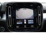 Volvo XC40 1.5 T4 Recharge R-Design Expression | Panoramadak | Keyless | Apple carplay/Android auto | Verwarmbare voorruit | BLIS | DAB | Achteruitrijcamera | Parkeersensoren Voor & Achter | Elektrische Achterklep | Lederen Bekleding |