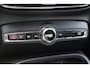 Volvo XC40 1.5 T4 Recharge R-Design Expression | Panoramadak | Keyless | Apple carplay/Android auto | Verwarmbare voorruit | BLIS | DAB | Achteruitrijcamera | Parkeersensoren Voor & Achter | Elektrische Achterklep | Lederen Bekleding |