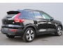 Volvo XC40 1.5 T4 Recharge R-Design Expression | Panoramadak | Keyless | Apple carplay/Android auto | Verwarmbare voorruit | BLIS | DAB | Achteruitrijcamera | Parkeersensoren Voor & Achter | Elektrische Achterklep | Lederen Bekleding |