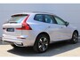 Volvo XC60 2.0 T6 Plug-in hybrid AWD Plus Dark | SOH-waarde 100% |Trekhaak | 360 graden camera | Head-up display | Verwarmbare voorstoelen en stuurwiel | Premium audio by Harman Kardon |