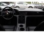 Porsche Taycan Performance 84 kWh / SoH 89,3% / Panoramadak / Camera / Luchtvering / 20'' / Leder / CarPlay / Stoelverwarming / DAB / ACC