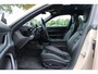 Porsche Taycan Performance 84 kWh / SoH 89,3% / Panoramadak / Camera / Luchtvering / 20'' / Leder / CarPlay / Stoelverwarming / DAB / ACC
